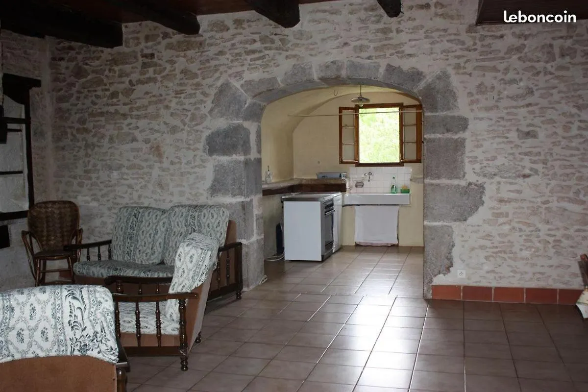 Gite De Font D'Erbies Crégols Ferienhaus
